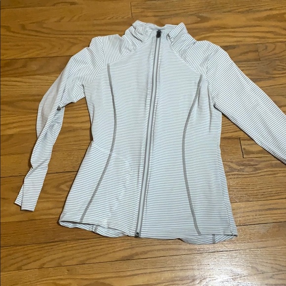 Lole women’s Essential Cardigan. - Picture 1 of 6
